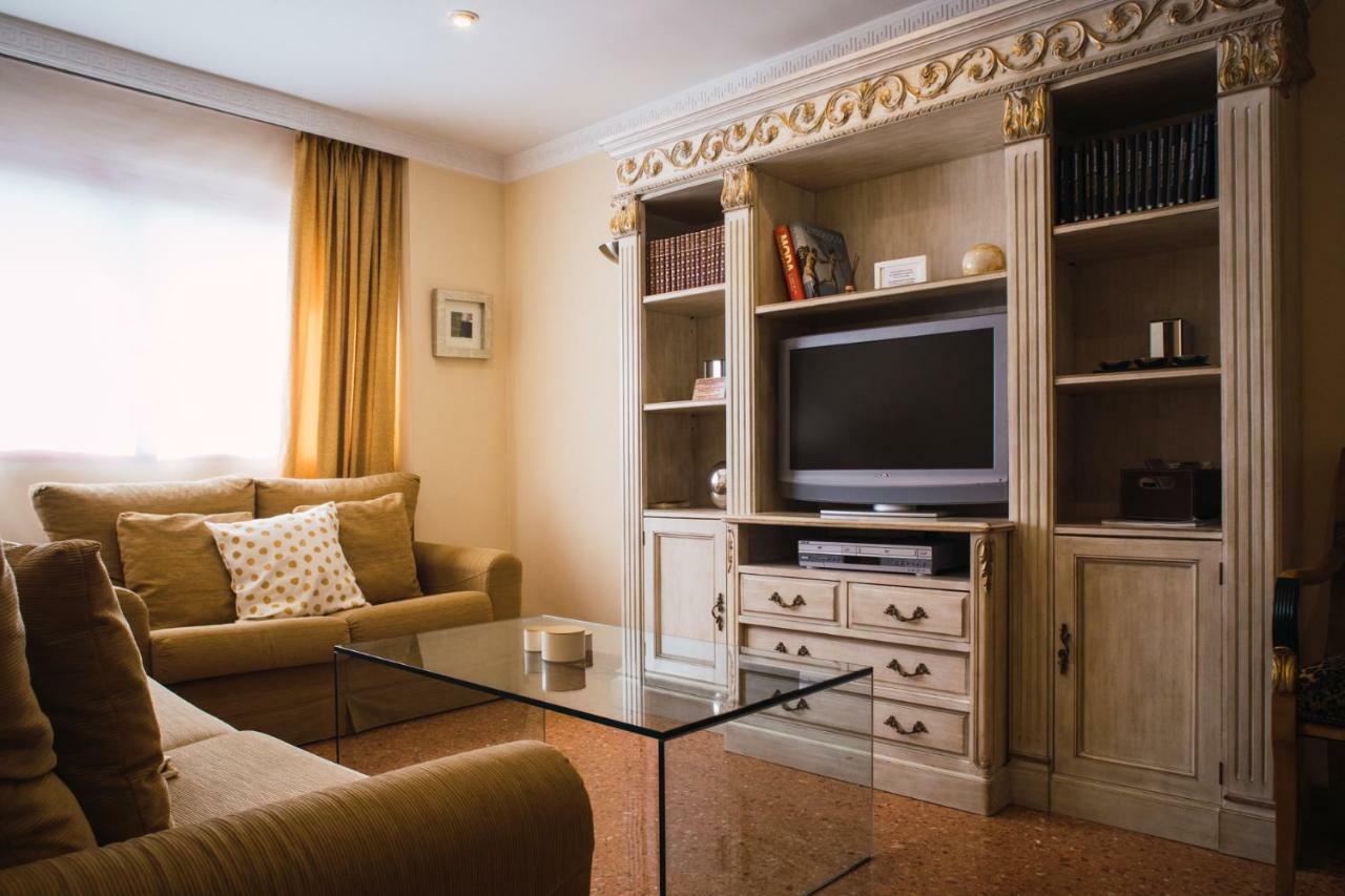 Florit Flats - Cozy 2 Bedroom Apartment By The City Of Arts And Science Valenza Esterno foto