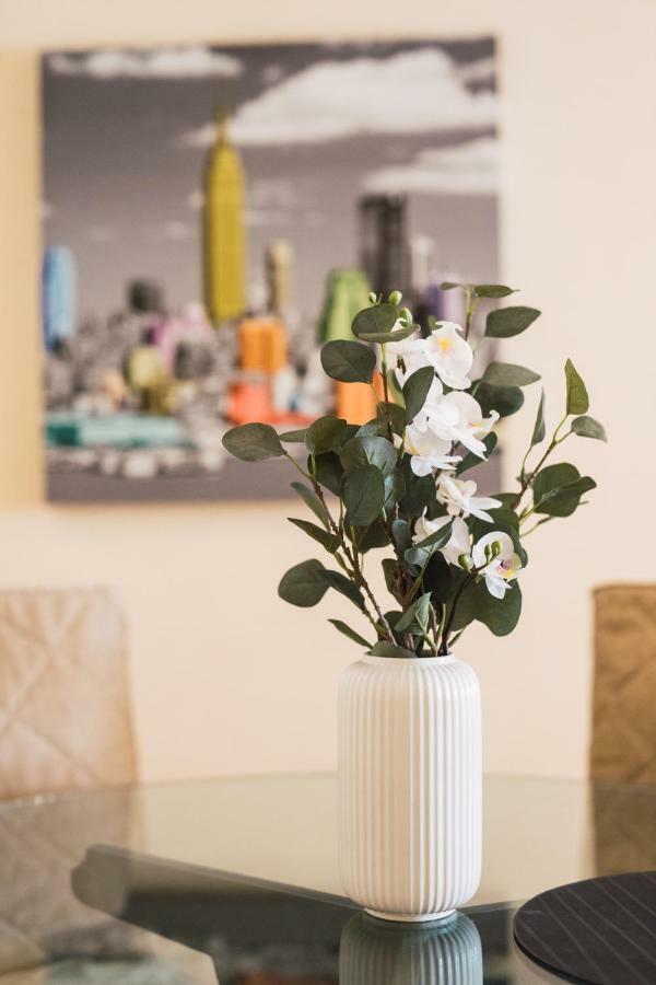 Florit Flats - Cozy 2 Bedroom Apartment By The City Of Arts And Science Valenza Esterno foto